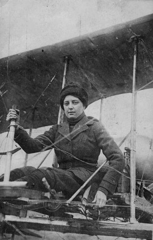 baroness schenck at hendon 0365-0048